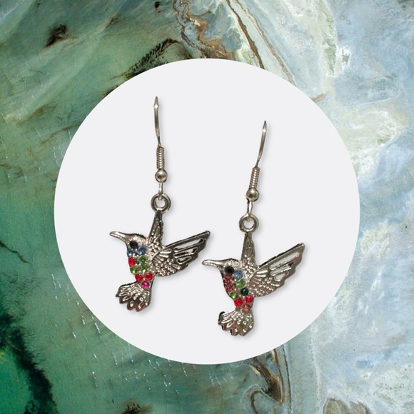 Jewelry - Elegant Silver Hummingbird Earrings 🌸